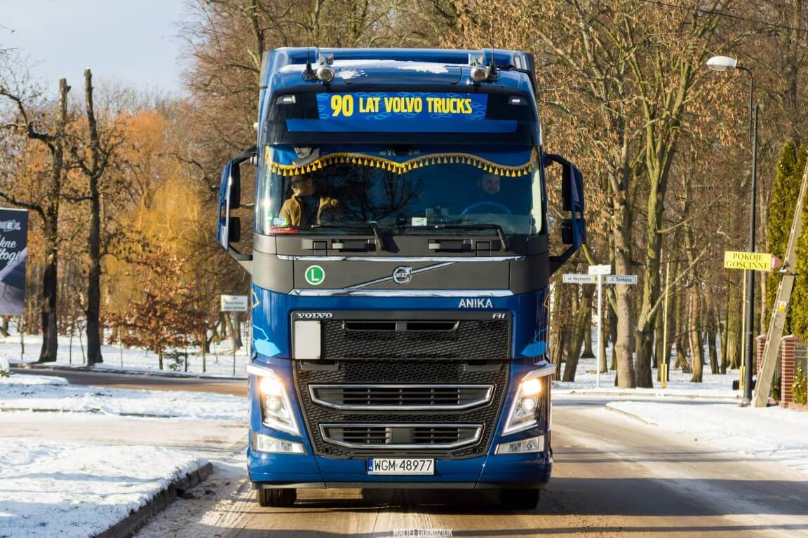 Volvo FH 90 lat Volvo Trucks